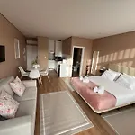 Apartamento Primeiro Quartel - 3 *