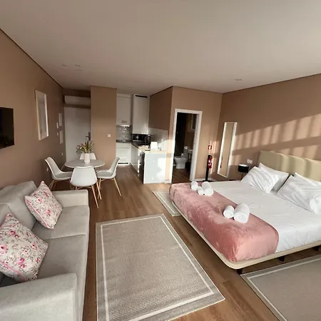 Apartament Primeiro Quartel - 3 *